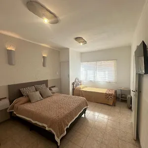 https://casa-independiente-en-corazn-de-manzana.hotelsmendoza.com