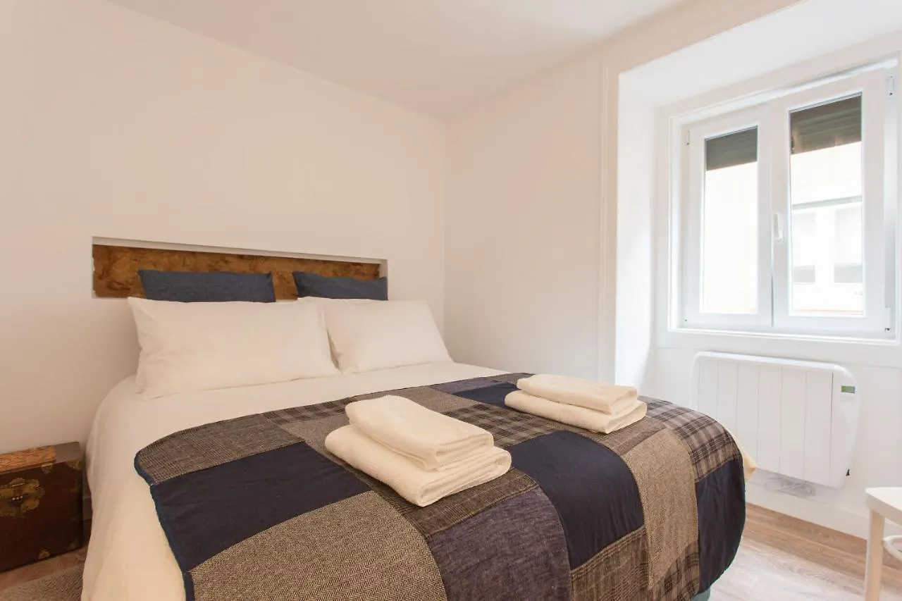 Apartamento Flh Santa Marta Portuguese Flat Lisboa 0*,  Portugal